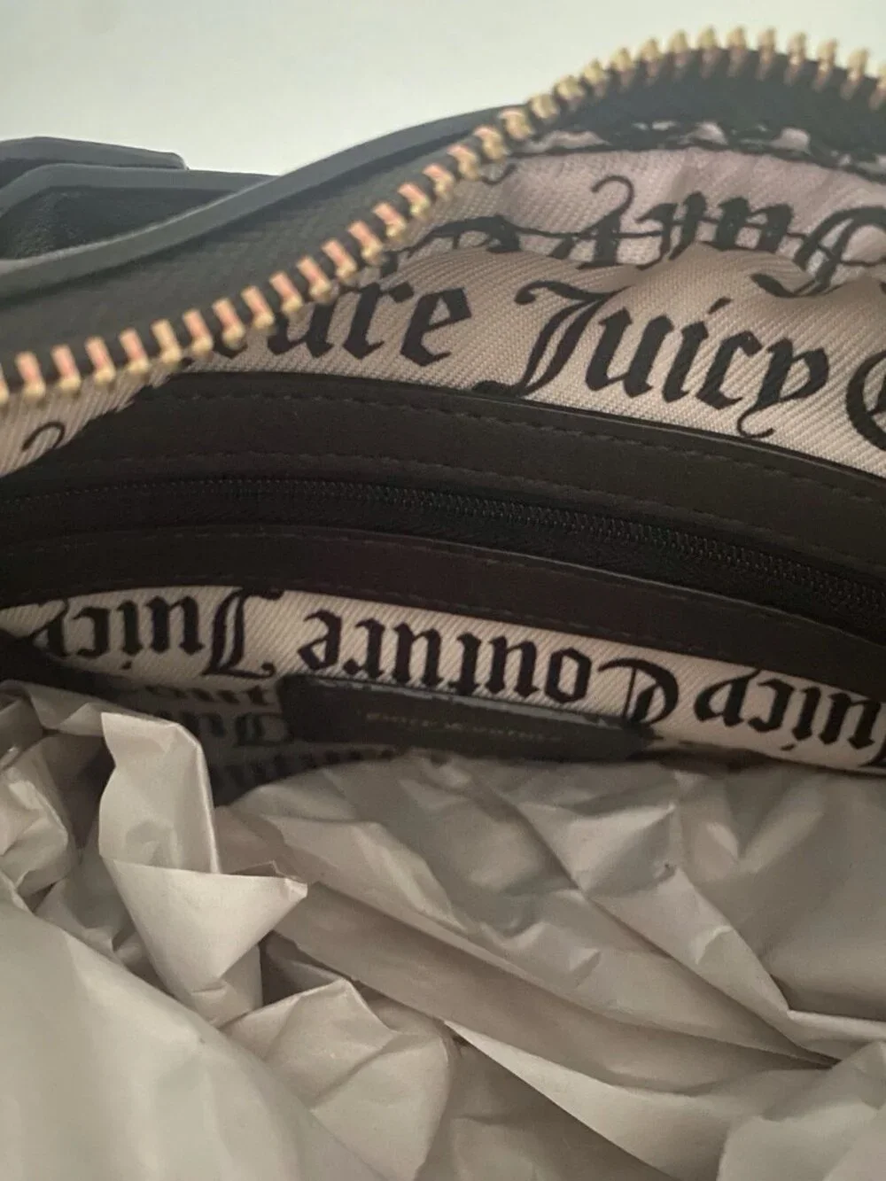 Juicy Couture Need More Juicy Hobo Shoulder Bag Chocolate W/ Heart Charm NEW